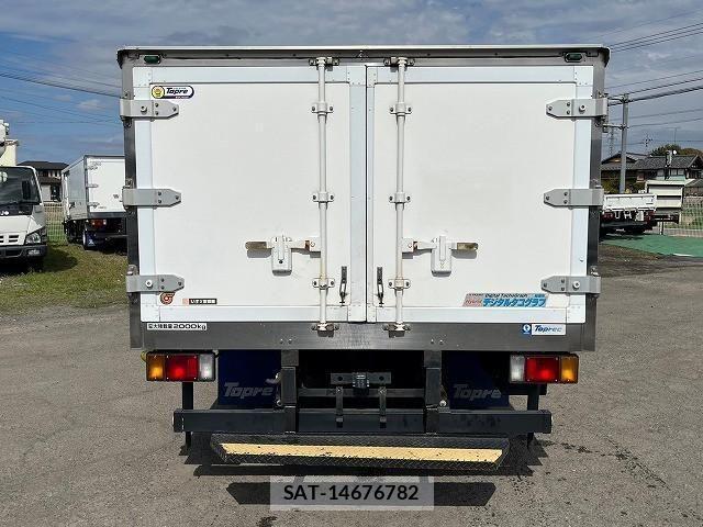 Isuzu ELF TRUCK 2013-09 406822-5