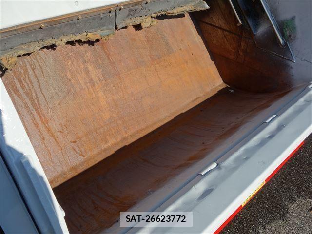 Isuzu ELF TRUCK 2017-11 406725-11