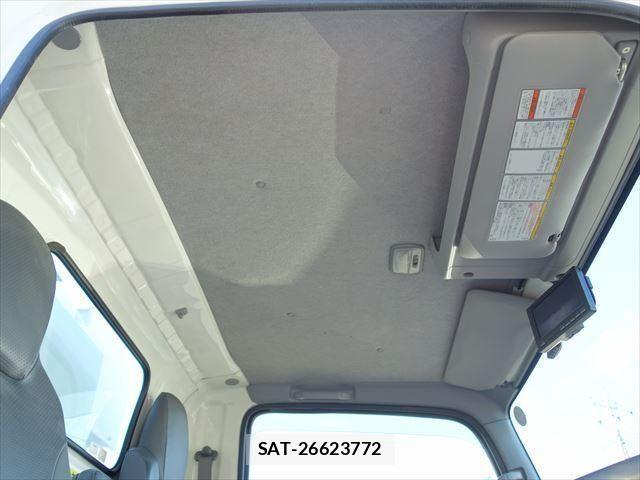 Isuzu ELF TRUCK 2017-11 406725-19