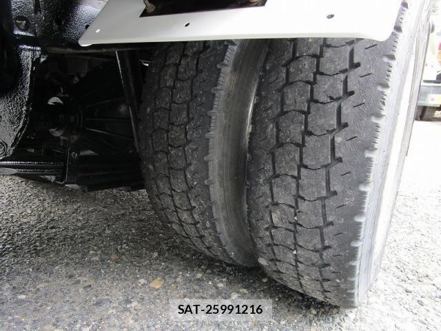 Isuzu ELF TRUCK 2011-02 407017-4