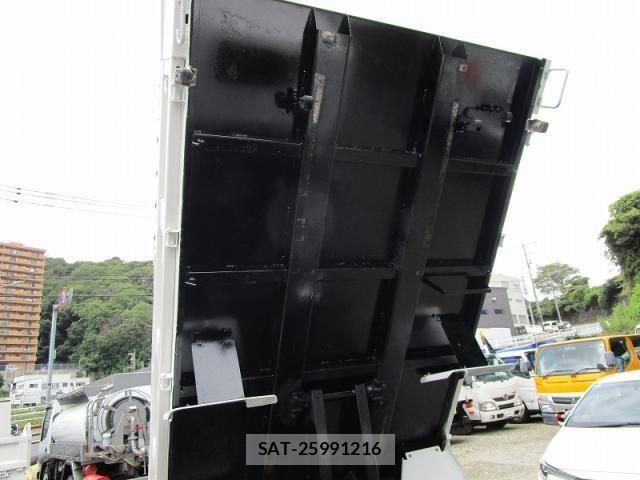 Isuzu ELF TRUCK 2011-02 407017-11
