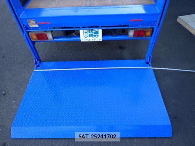 Isuzu ELF TRUCK 2015-01 806269-14