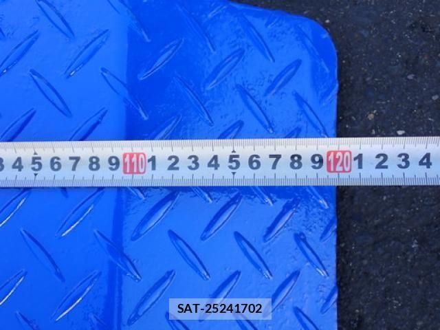 Isuzu ELF TRUCK 2015-01 806269-17