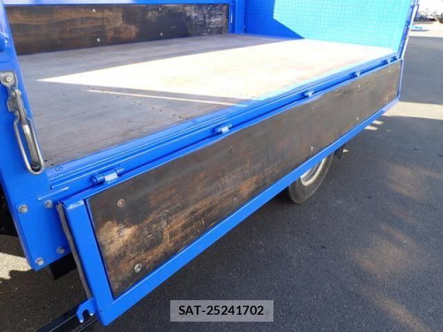 Isuzu ELF TRUCK 2015-01 806269-22