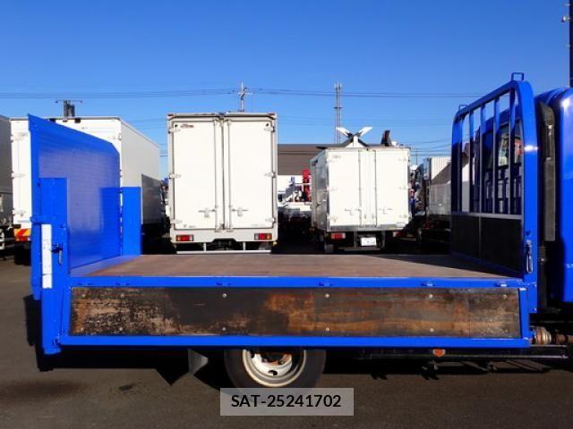 Isuzu ELF TRUCK 2015-01 806269-23