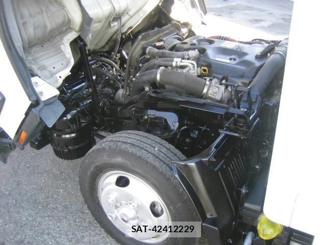 Isuzu ELF TRUCK 2018-07 1204924-17