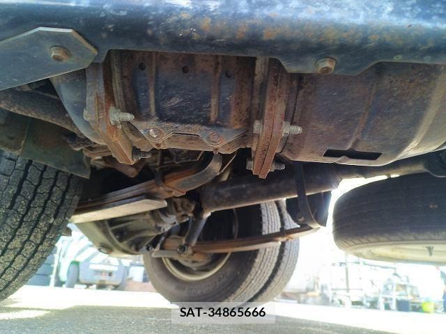 Isuzu ELF TRUCK 2007-11 806227-18