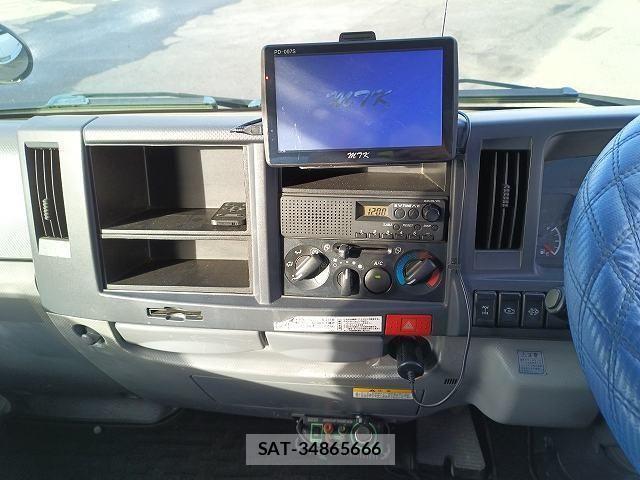 Isuzu ELF TRUCK 2007-11 806227-19