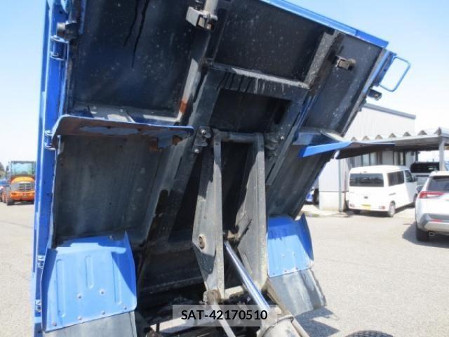 Isuzu ELF TRUCK 2018-12 911964-11