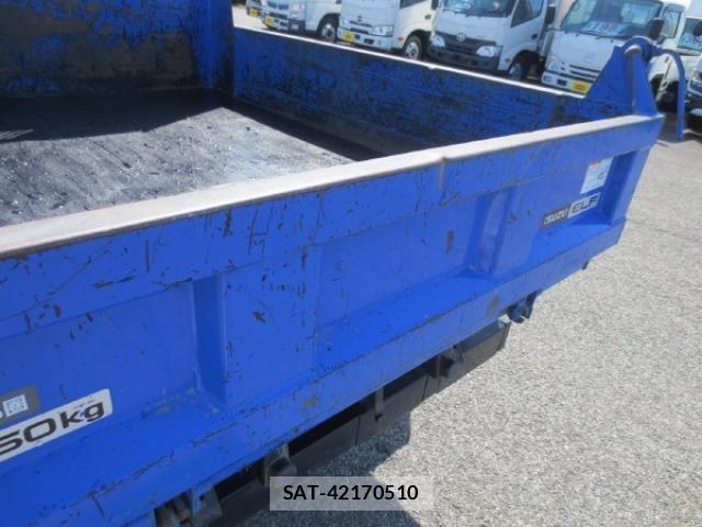 Isuzu ELF TRUCK 2018-12 911964-25