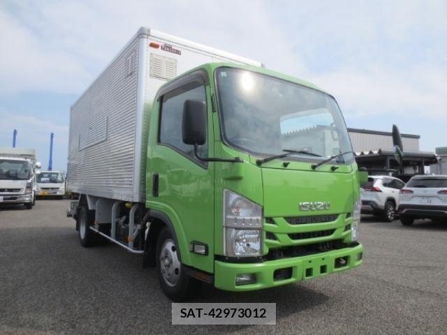 Isuzu ELF TRUCK 2017-02 1037933-1