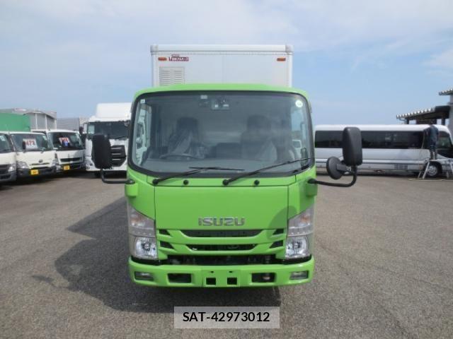Isuzu ELF TRUCK 2017-02 1037933-5
