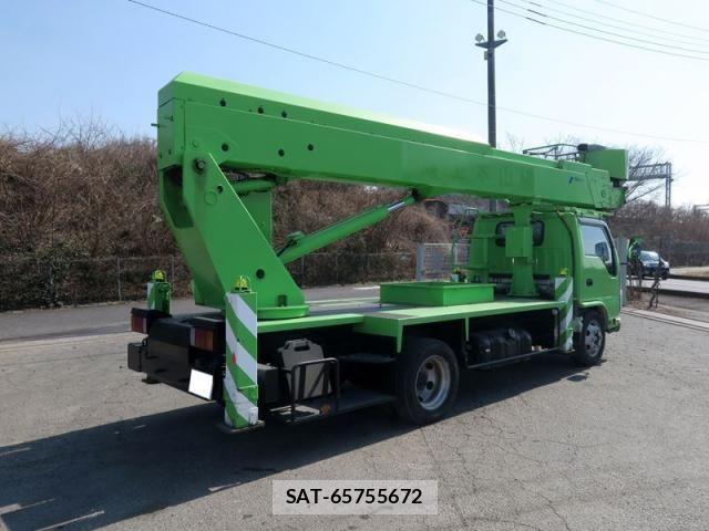Isuzu ELF TRUCK 2018-02 806363-3