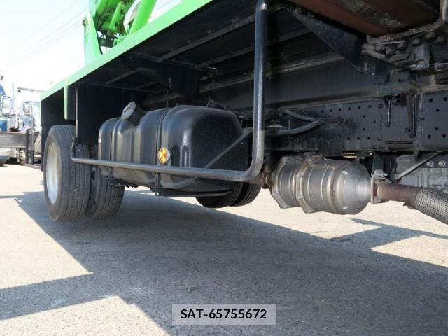 Isuzu ELF TRUCK 2018-02 806363-16