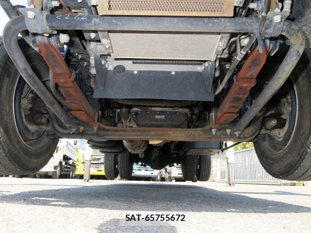 Isuzu ELF TRUCK 2018-02 806363-20