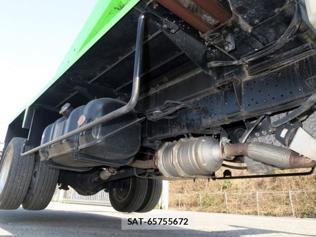 Isuzu ELF TRUCK 2018-02 806363-22