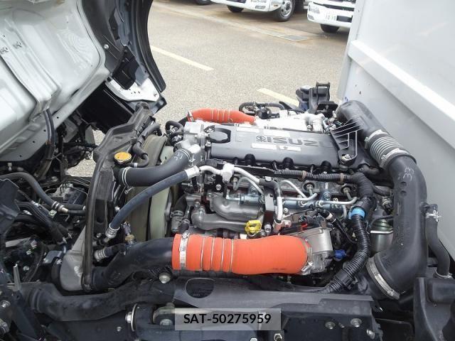 Isuzu ELF TRUCK 2022-08 806171-13