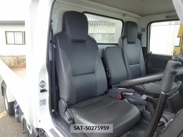 Isuzu ELF TRUCK 2022-08 806171-17