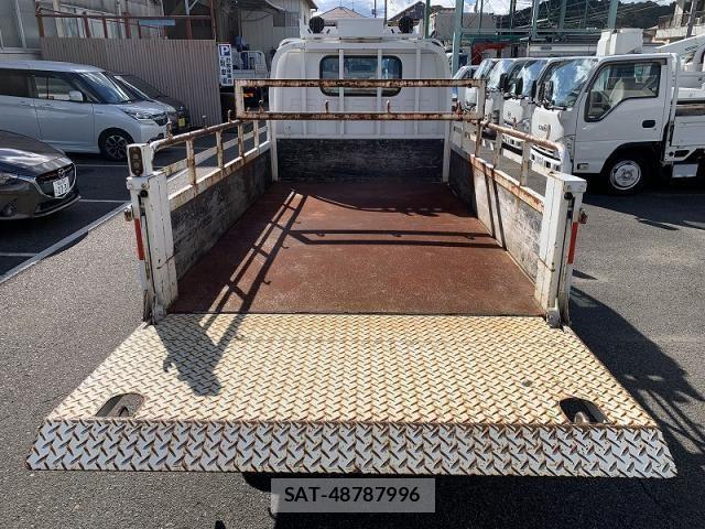 Isuzu ELF TRUCK 2014-08 490703-5