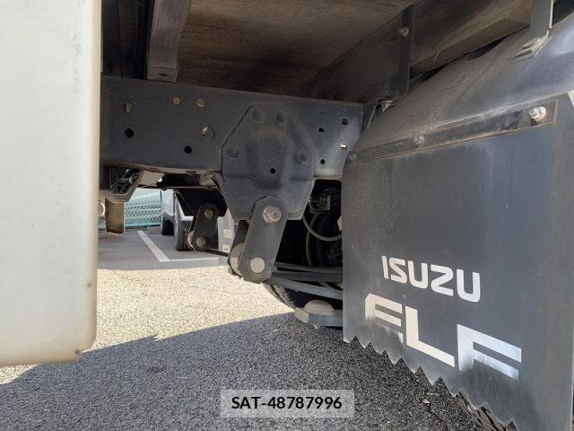 Isuzu ELF TRUCK 2014-08 490703-16