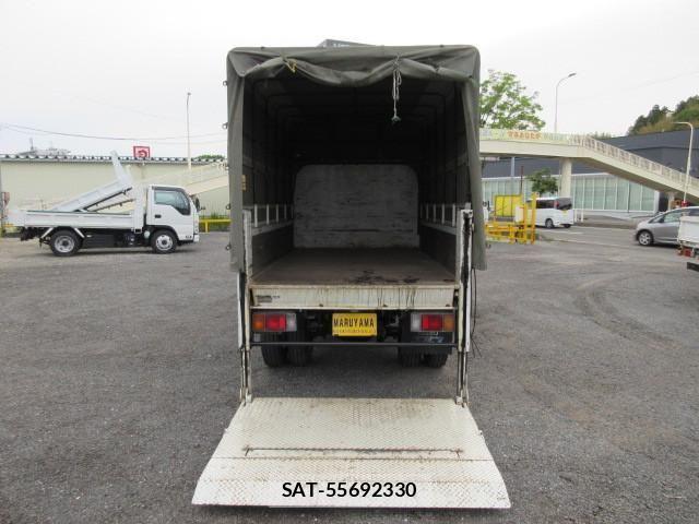 Isuzu ELF TRUCK 2004-03 1146656-8
