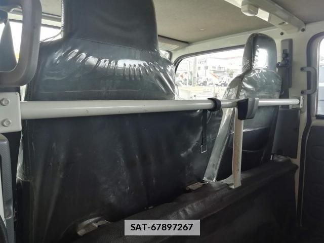 Isuzu ELF TRUCK 2017-09 806352-17