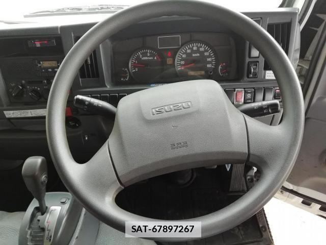 Isuzu ELF TRUCK 2017-09 806352-25