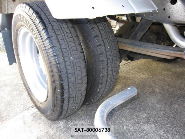 Isuzu ELF TRUCK 2002-12 406764-23