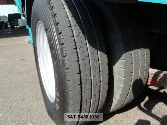 Isuzu ELF TRUCK 2017-09 806273-11