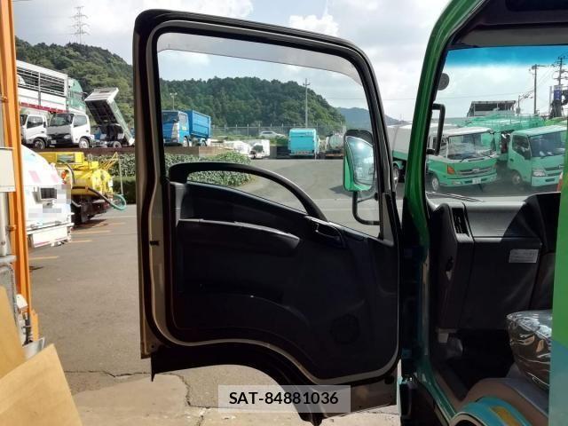 Isuzu ELF TRUCK 2017-09 806273-21