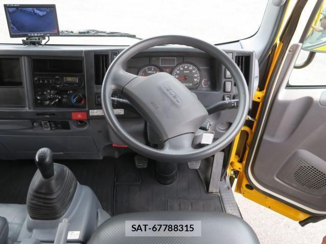 Isuzu ELF TRUCK 2018-05 407025-19