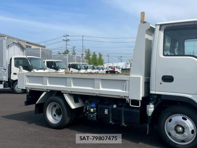 Isuzu ELF TRUCK 2022-09 963907-8