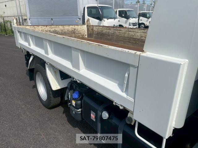 Isuzu ELF TRUCK 2022-09 963907-12