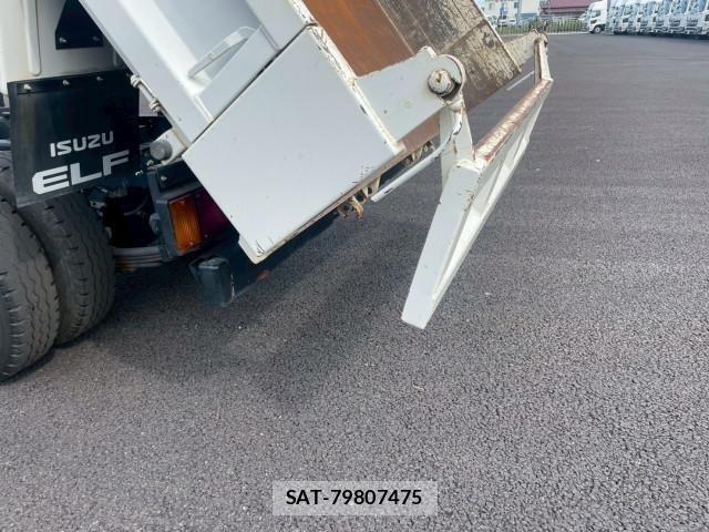 Isuzu ELF TRUCK 2022-09 963907-16