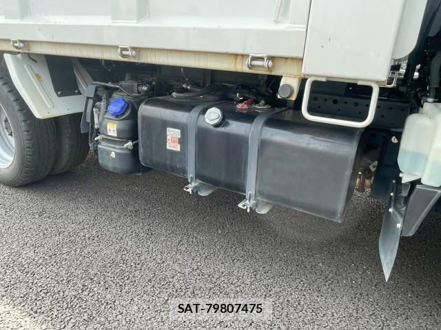 Isuzu ELF TRUCK 2022-09 963907-26