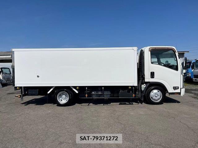 Isuzu ELF TRUCK 2013-12 806170-4