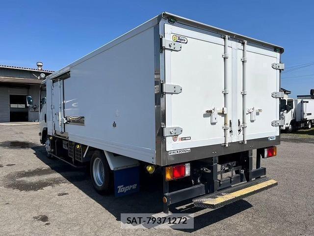 Isuzu ELF TRUCK 2013-12 806170-7