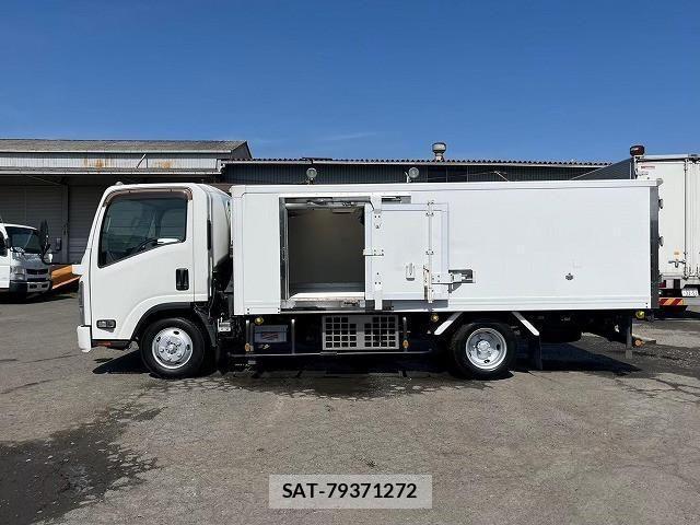 Isuzu ELF TRUCK 2013-12 806170-9