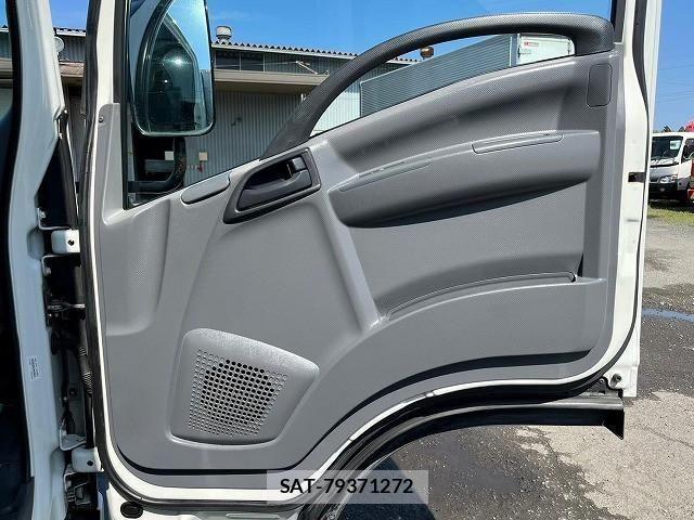 Isuzu ELF TRUCK 2013-12 806170-19