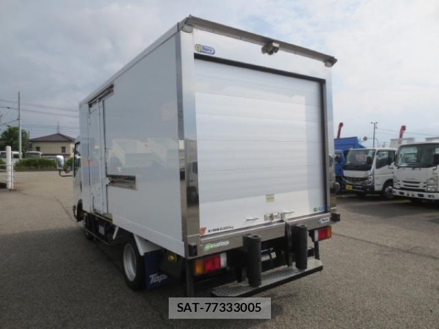 Isuzu ELF TRUCK 2019-08 1050818-4