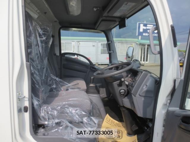 Isuzu ELF TRUCK 2019-08 1050818-12