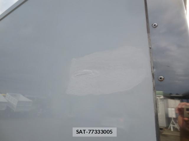 Isuzu ELF TRUCK 2019-08 1050818-17