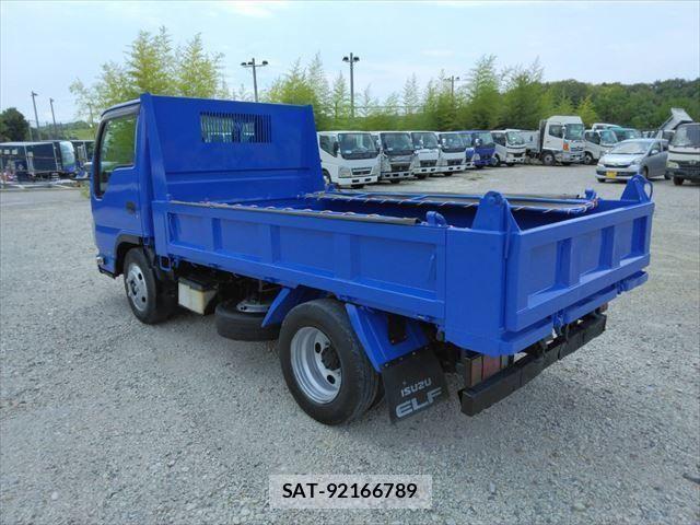 Isuzu ELF TRUCK 2010-05 406742-5