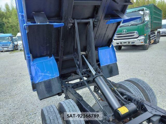 Isuzu ELF TRUCK 2010-05 406742-15