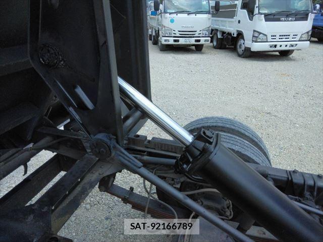Isuzu ELF TRUCK 2010-05 406742-16