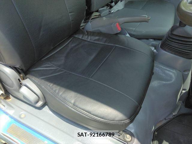 Isuzu ELF TRUCK 2010-05 406742-21