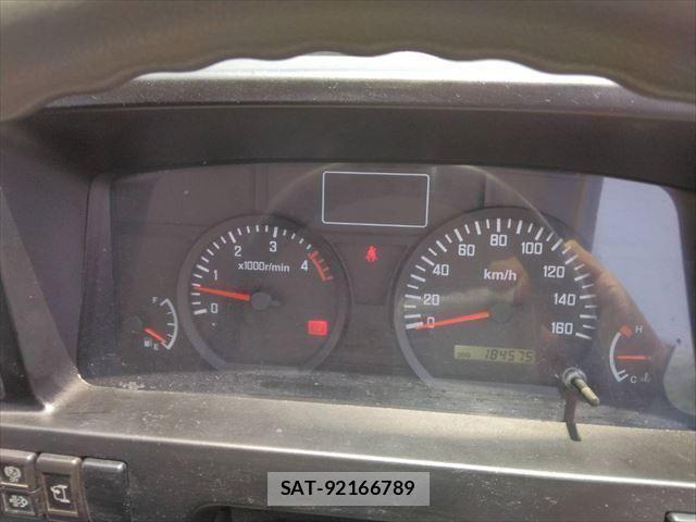 Isuzu ELF TRUCK 2010-05 406742-26