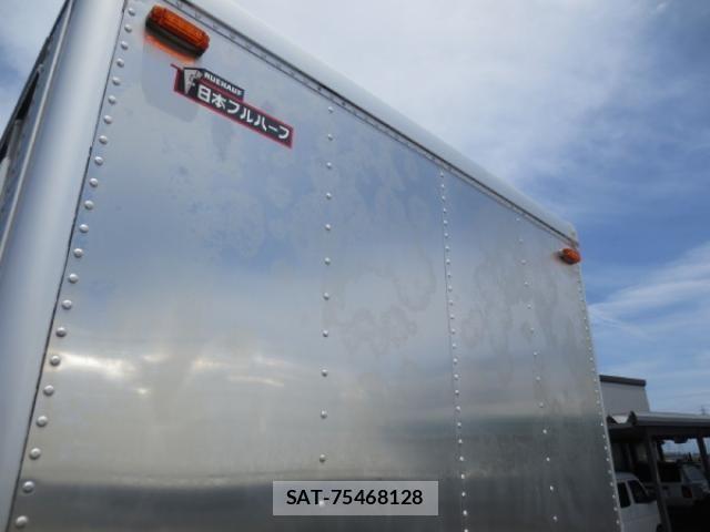 Isuzu ELF TRUCK 2018-02 1037935-18