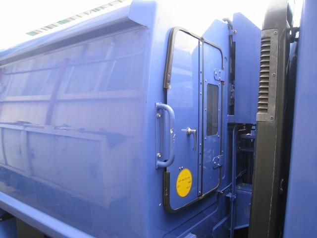Isuzu ELF TRUCK 2009-09 1544759-24