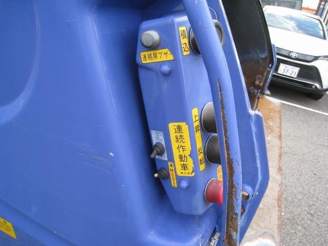 Isuzu ELF TRUCK 2009-09 1544759-7